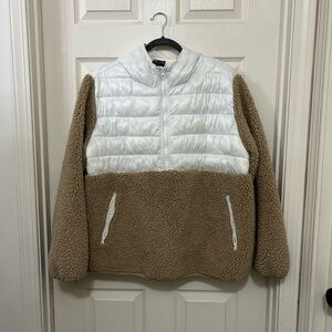 GapFit White Quilted Sherpa Jacket
